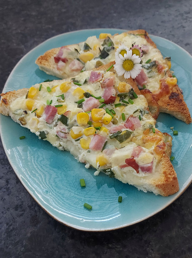 Weißbrot belegt