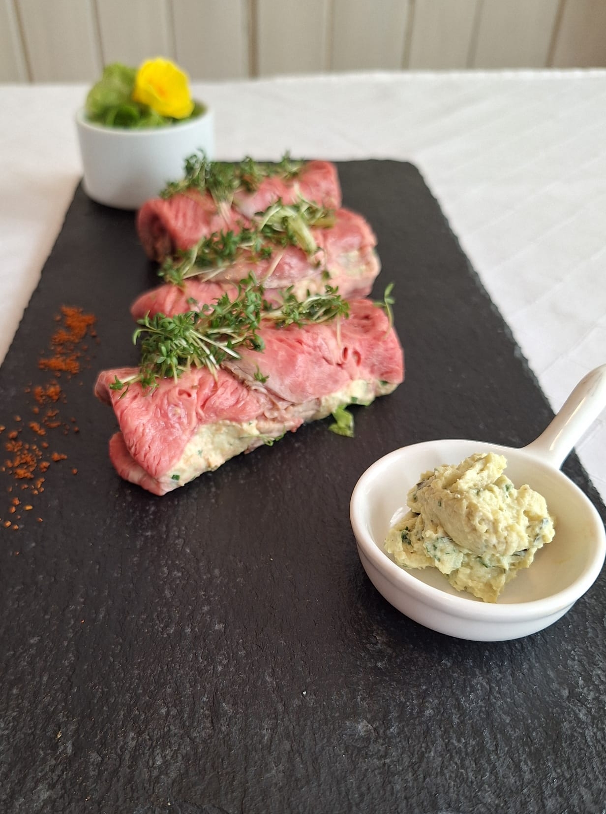 Rindfleischröllchen