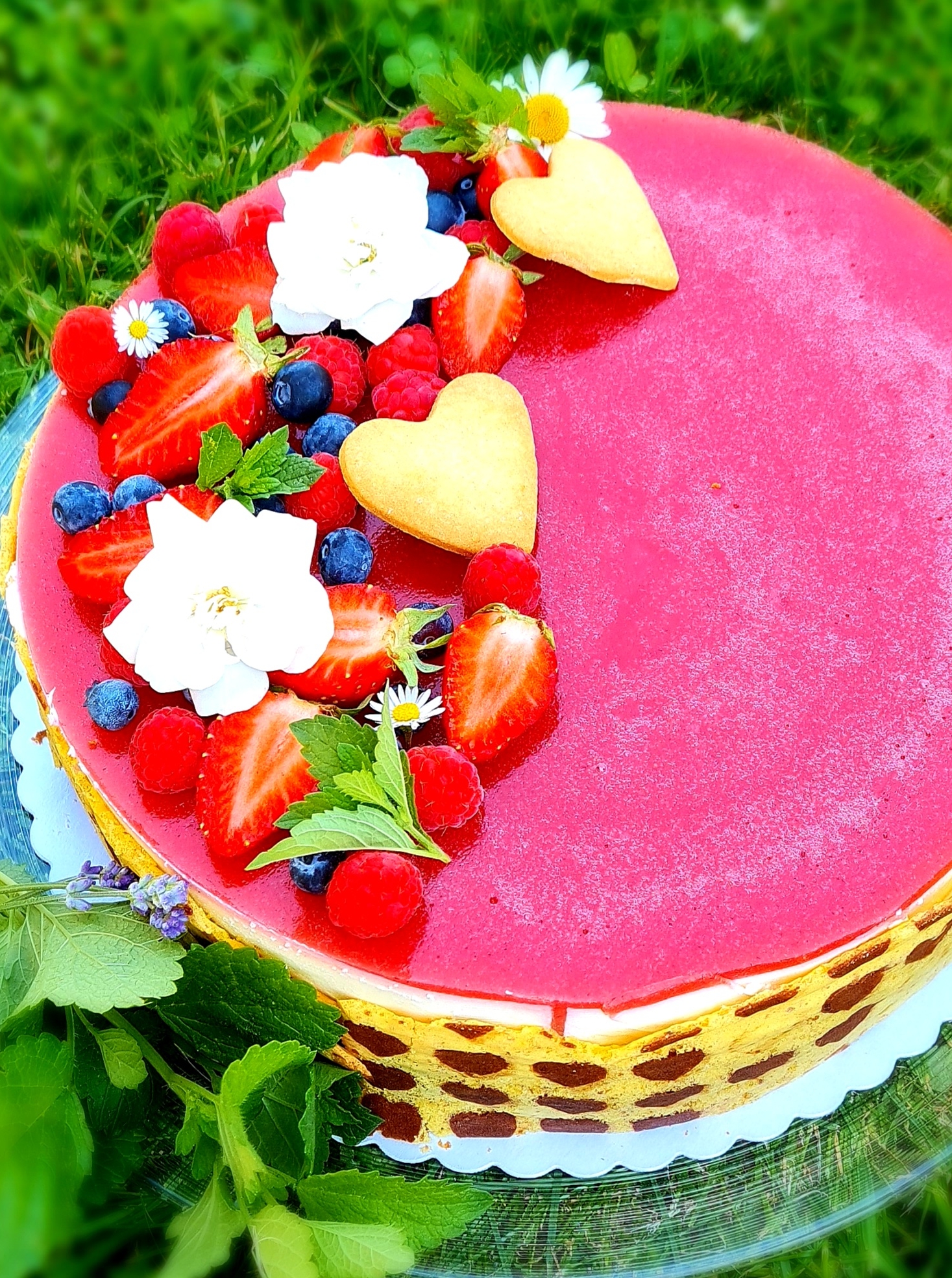 Torte mit Beeren