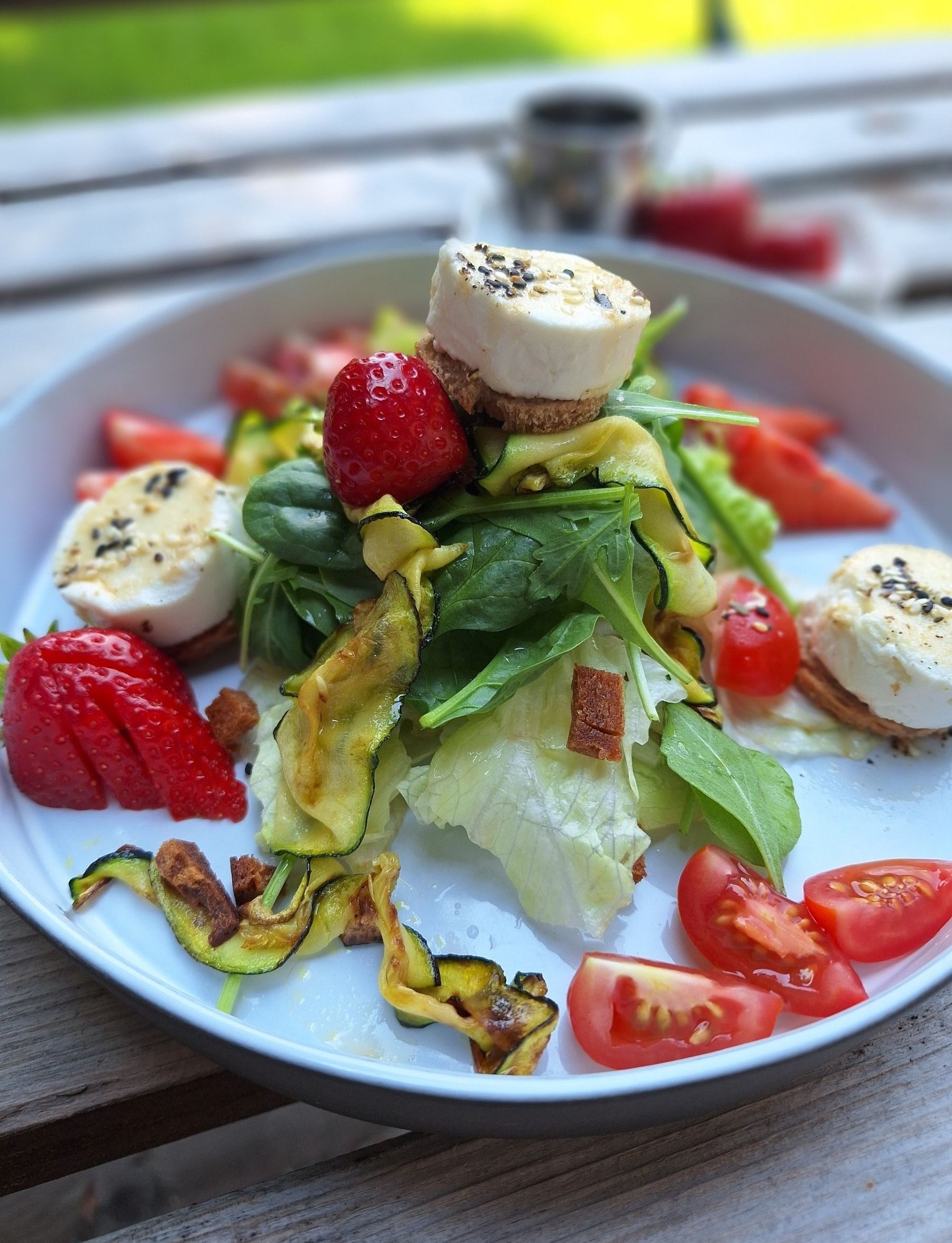 Salat mit Käse